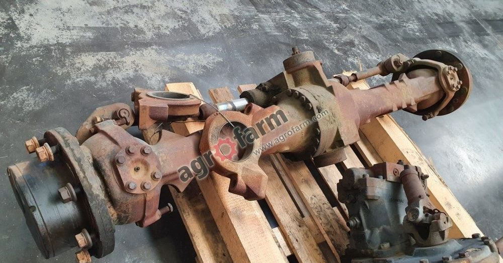 Tylny most, oś Massey Ferguson 8925 4240060M1 - Transmission: picture 2 Tylny most, oś Massey Ferguson 8925 4240060M1 - Transmission: picture 2