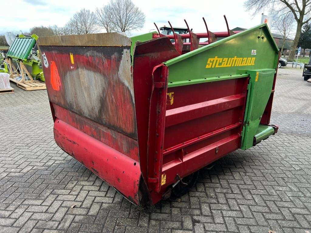 Strautmann BVW Blokkenwagen - Forage mixer wagon: picture 3 Strautmann BVW Blokkenwagen - Forage mixer wagon: picture 3