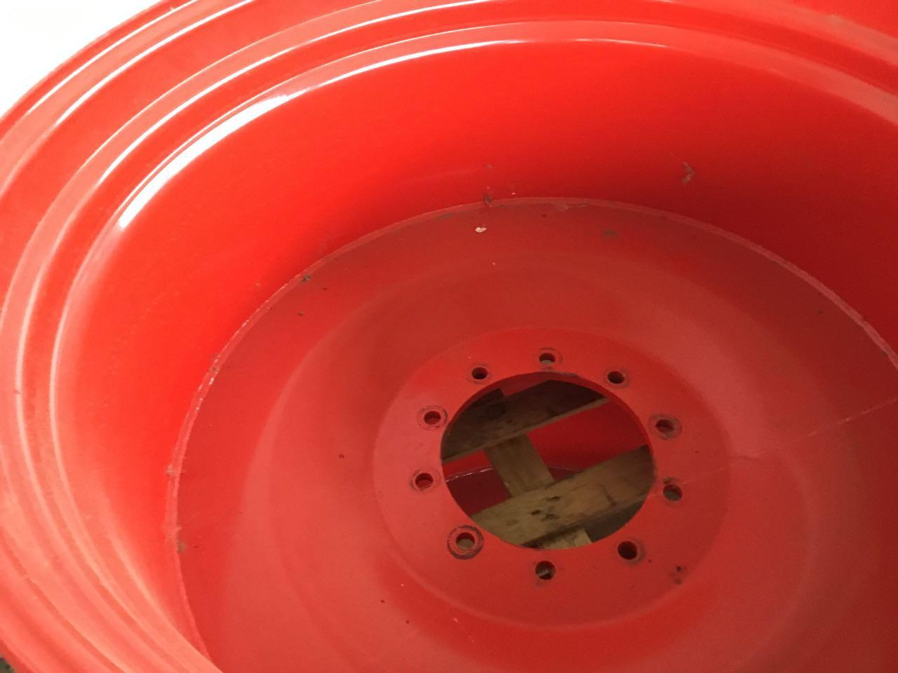 Felgen 23x42, Spur 2050mm , Fendt 900 - Rim: picture 2 Felgen 23x42, Spur 2050mm , Fendt 900 - Rim: picture 2