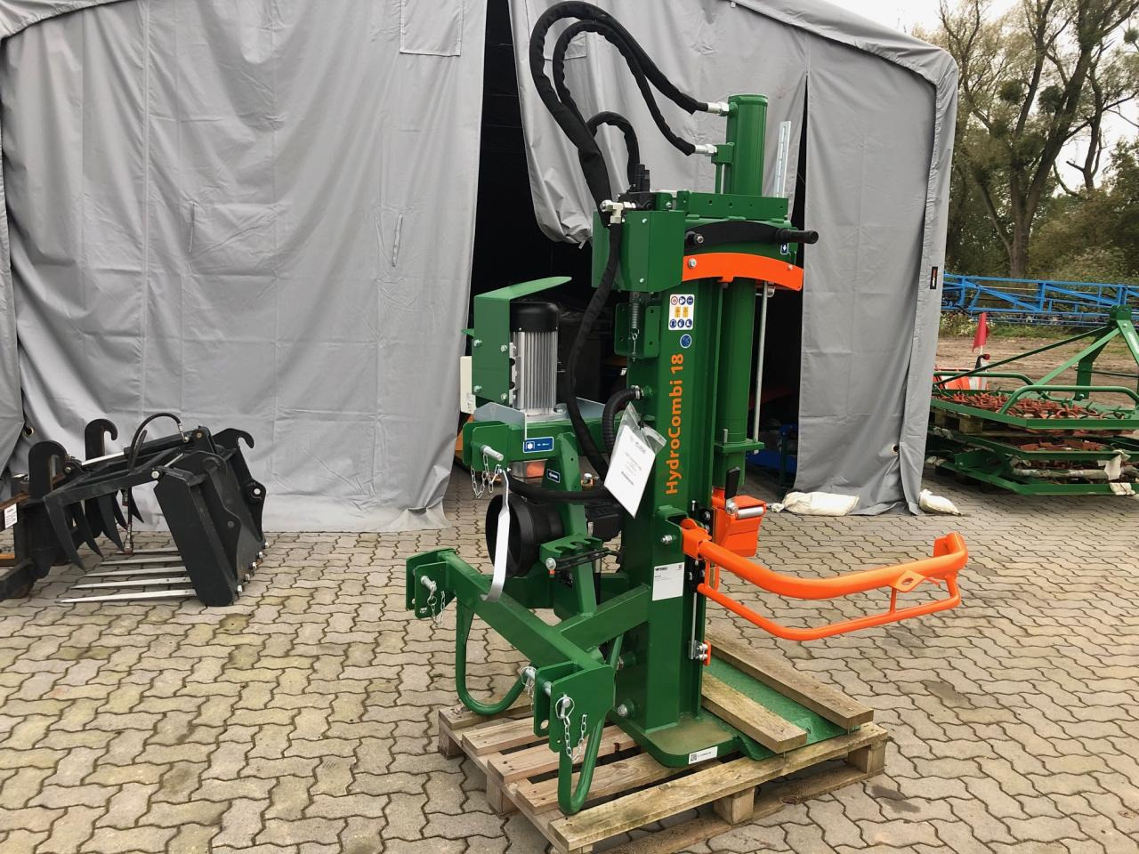 Posch HydroCombi 18 Stehendspalter ZW + E - Log splitter: picture 4 Posch HydroCombi 18 Stehendspalter ZW + E - Log splitter: picture 4