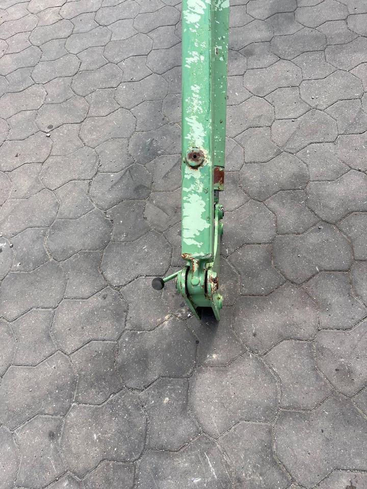 Front loader for tractor Stoll Super 1.3: picture 6 Front loader for tractor Stoll Super 1.3: picture 6