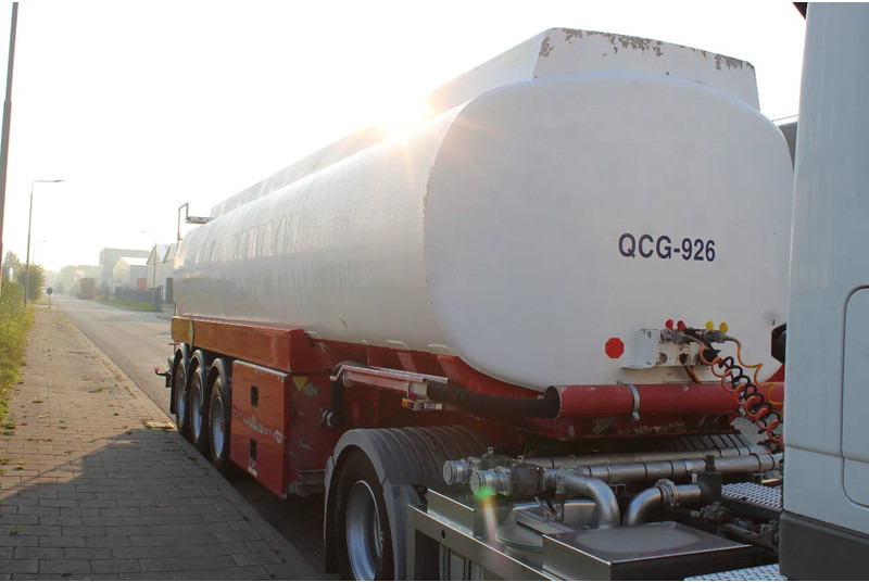 Atcomex + 3 AXEL + 32.000 ltr Fuel transport - Tank semi-trailer: picture 2 Atcomex + 3 AXEL + 32.000 ltr Fuel transport - Tank semi-trailer: picture 2