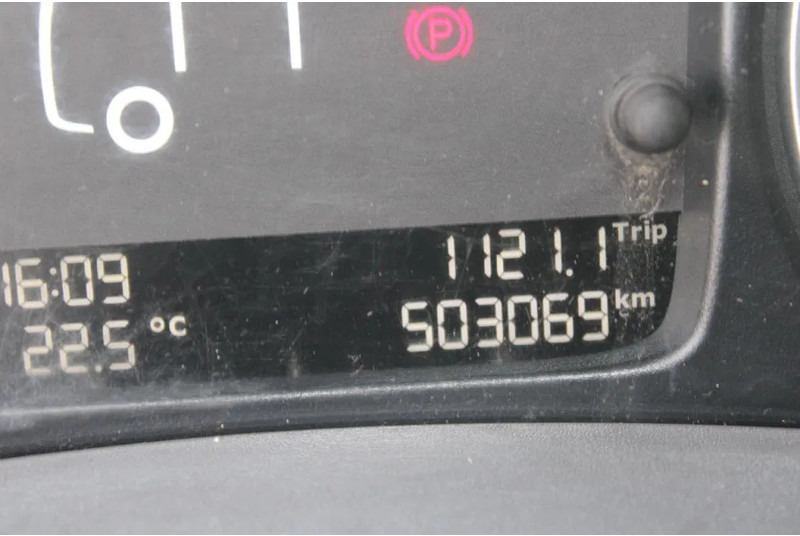 Box truck DAF CF 290 + EURO 6 + MANUAL: picture 19 Box truck DAF CF 290 + EURO 6 + MANUAL: picture 19