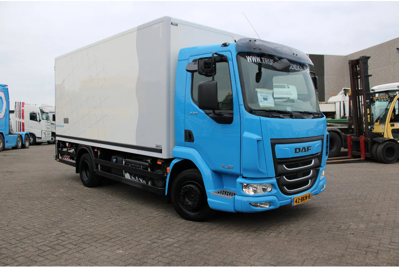DAF LF 230 + EURO 6 + KONVEKTA KOELING + LIFT + 12T + LOW KM - Refrigerator truck: picture 2 DAF LF 230 + EURO 6 + KONVEKTA KOELING + LIFT + 12T + LOW KM - Refrigerator truck: picture 2