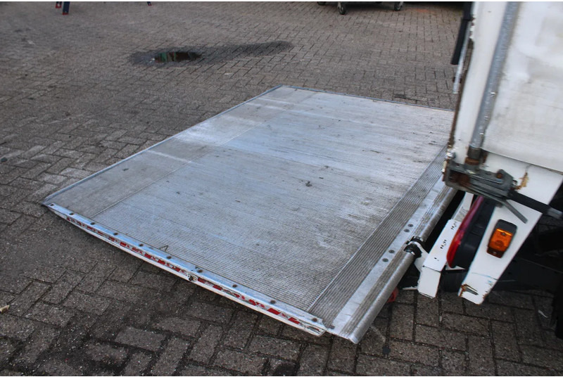 Box truck Iveco Eurocargo 120E220 + EURO 6 + 12t + NICE TRUCK: picture 6