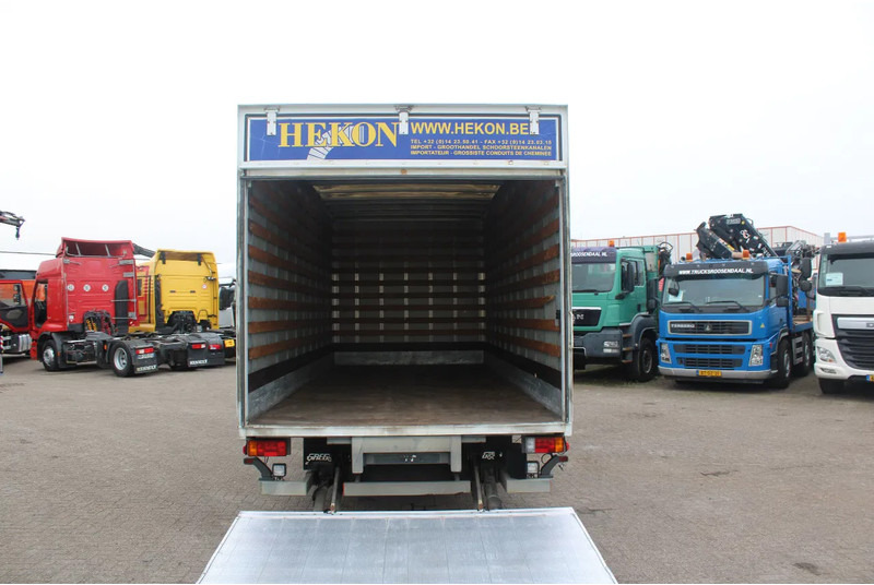 Iveco Eurocargo 80E18 + MANUAL + EURO 5 - Box truck: picture 4 Iveco Eurocargo 80E18 + MANUAL + EURO 5 - Box truck: picture 4