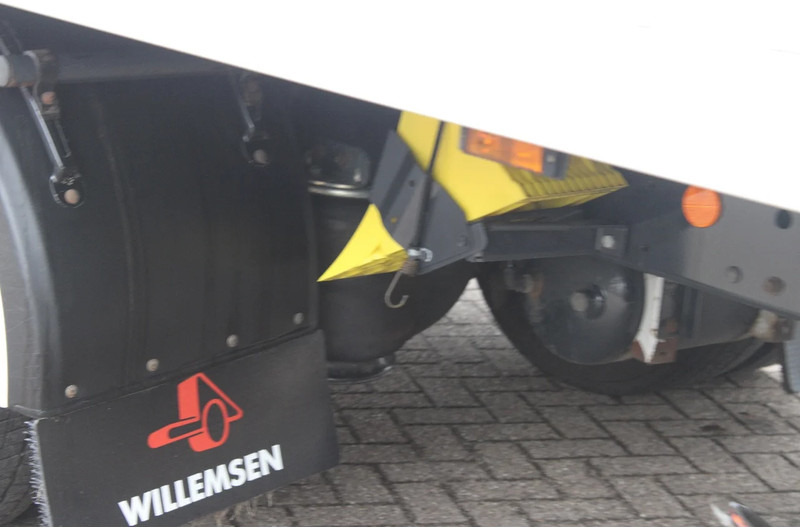 Box truck Iveco Eurocargo reserved ! 120 E21 + LIFT + EURO 6 + 12T: picture 17