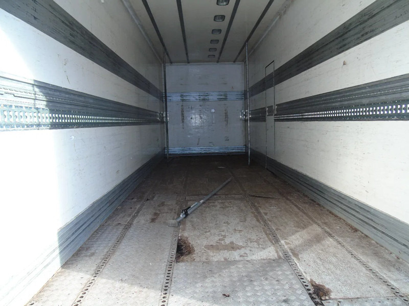 Iveco Stralis 430 + 6X2 + LIFT - Box truck: picture 5 Iveco Stralis 430 + 6X2 + LIFT - Box truck: picture 5