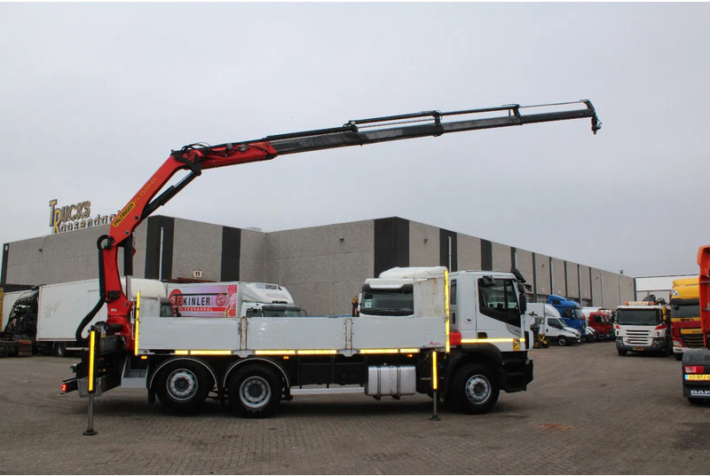 Iveco Stralis 460 + PALFINGER PK23001EH + 6X2 steering + REMOTE + 131KM - Crane truck: picture 2 Iveco Stralis 460 + PALFINGER PK23001EH + 6X2 steering + REMOTE + 131KM - Crane truck: picture 2