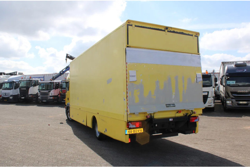 MAN TGL 12.250 + EURO 5 + LIFT - Box truck: picture 5 MAN TGL 12.250 + EURO 5 + LIFT - Box truck: picture 5