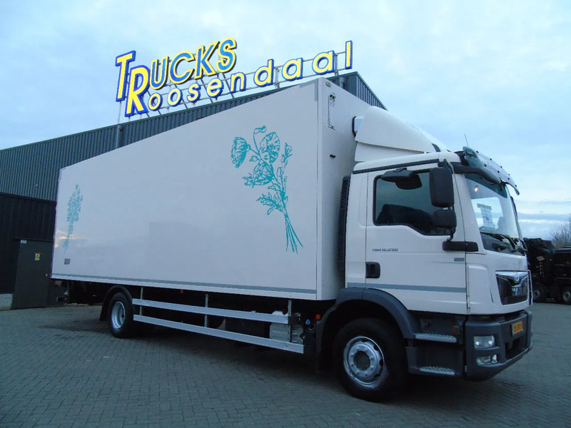 MAN TGM 12.250 + EURO 6 + LIFT + 12T - Box truck: picture 5 MAN TGM 12.250 + EURO 6 + LIFT + 12T - Box truck: picture 5