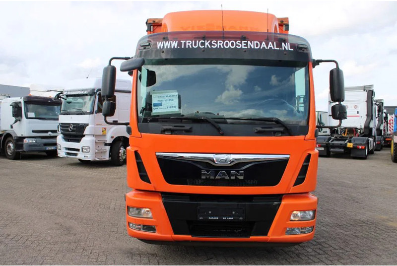 MAN TGM 12.250 + EURO 6 + manual + LIFT + BE apk 18-05-2024 - Curtainsider truck: picture 3 MAN TGM 12.250 + EURO 6 + manual + LIFT + BE apk 18-05-2024 - Curtainsider truck: picture 3