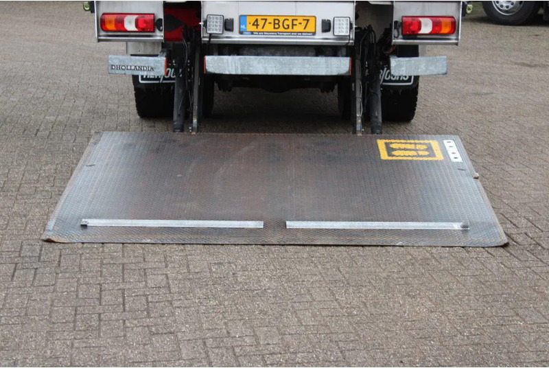 Box truck Mercedes-Benz Actros 1927 + EURO 6 + LIFT: picture 17