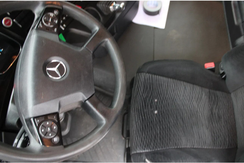 Refrigerator truck Mercedes-Benz Actros 2027 + EURO 6 + 19T: picture 20