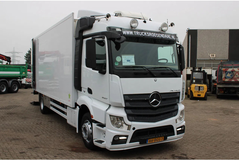 Mercedes-Benz Actros 2027 + EURO 6 + 19T - Refrigerator truck: picture 3 Mercedes-Benz Actros 2027 + EURO 6 + 19T - Refrigerator truck: picture 3