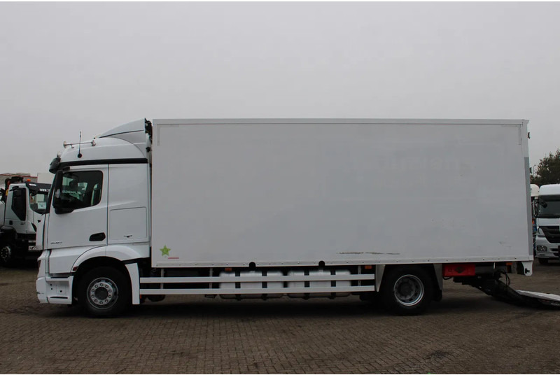 Refrigerator truck Mercedes-Benz Actros 2027 + EURO 6 + 19T: picture 11