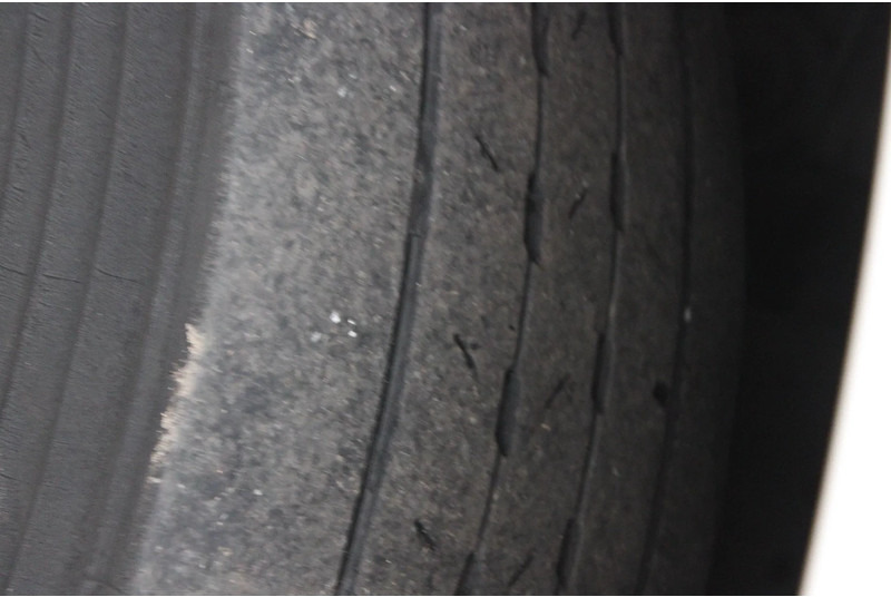 Refrigerator truck Mercedes-Benz Actros 2027 + EURO 6 + 19T: picture 17