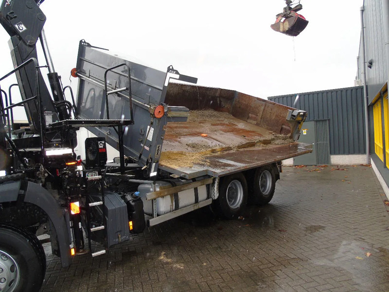 Mercedes-Benz Arocs 2643 + HIAB HIDUO 188B-3 + 6X4 + 3 SIDE TIPPER + REMOTE - Tipper, Crane truck: picture 5 Mercedes-Benz Arocs 2643 + HIAB HIDUO 188B-3 + 6X4 + 3 SIDE TIPPER + REMOTE - Tipper, Crane truck: picture 5
