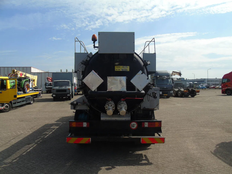 Vacuum truck Mercedes-Benz Atego 1923 + 8.800 liter INOX + complete pump/tipper/functional + EURO 2: picture 16