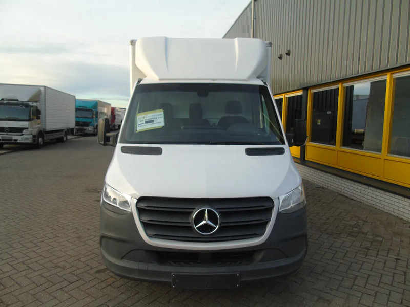 Mercedes-Benz Sprinter 314 + lift - Box van: picture 2 Mercedes-Benz Sprinter 314 + lift - Box van: picture 2