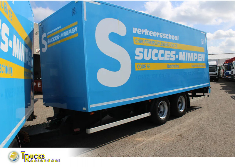 Pacton 2X AXLE + NICE TRAILER - Closed box trailer: picture 1 Pacton 2X AXLE + NICE TRAILER - Closed box trailer: picture 1