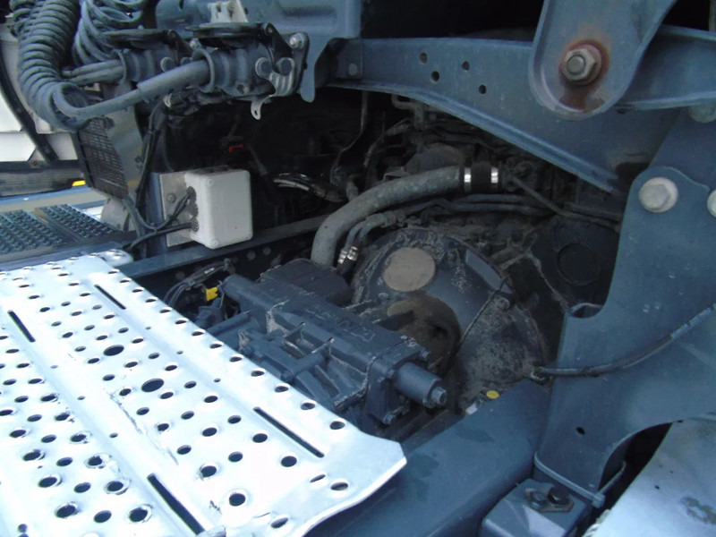 Tractor unit Scania R 450 + RETARDER + NEW MODEL: picture 11 Tractor unit Scania R 450 + RETARDER + NEW MODEL: picture 11