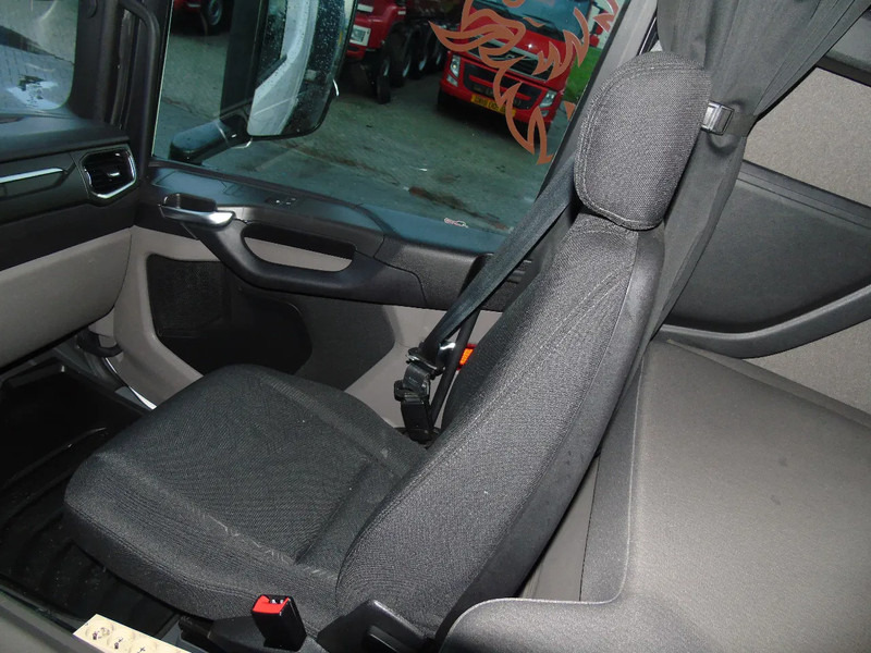 Tractor unit Scania R 450 + RETARDER + NEW MODEL: picture 7 Tractor unit Scania R 450 + RETARDER + NEW MODEL: picture 7