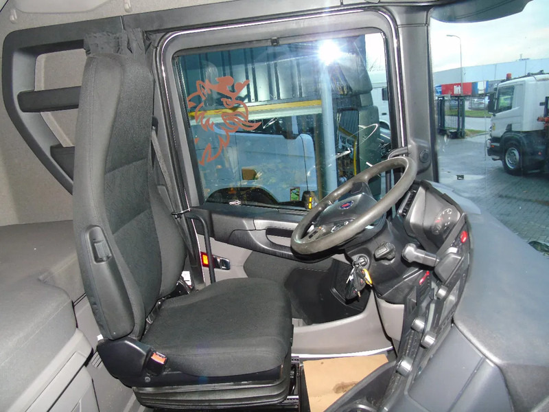 Tractor unit Scania R 450 + RETARDER + NEW MODEL: picture 6 Tractor unit Scania R 450 + RETARDER + NEW MODEL: picture 6