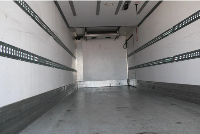 Volvo FE 280 + CARRIER + ATP/FRC + LIFT /EURO 6/ 19T - Refrigerator truck: picture 5 Volvo FE 280 + CARRIER + ATP/FRC + LIFT /EURO 6/ 19T - Refrigerator truck: picture 5