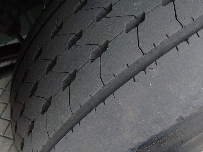 Refrigerator truck Volvo FH 460 + TRS + COMBI + EURO 6: picture 20 Refrigerator truck Volvo FH 460 + TRS + COMBI + EURO 6: picture 20