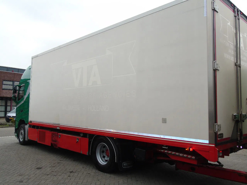 Refrigerator truck Volvo FH 460 + TRS + COMBI + EURO 6: picture 9 Refrigerator truck Volvo FH 460 + TRS + COMBI + EURO 6: picture 9
