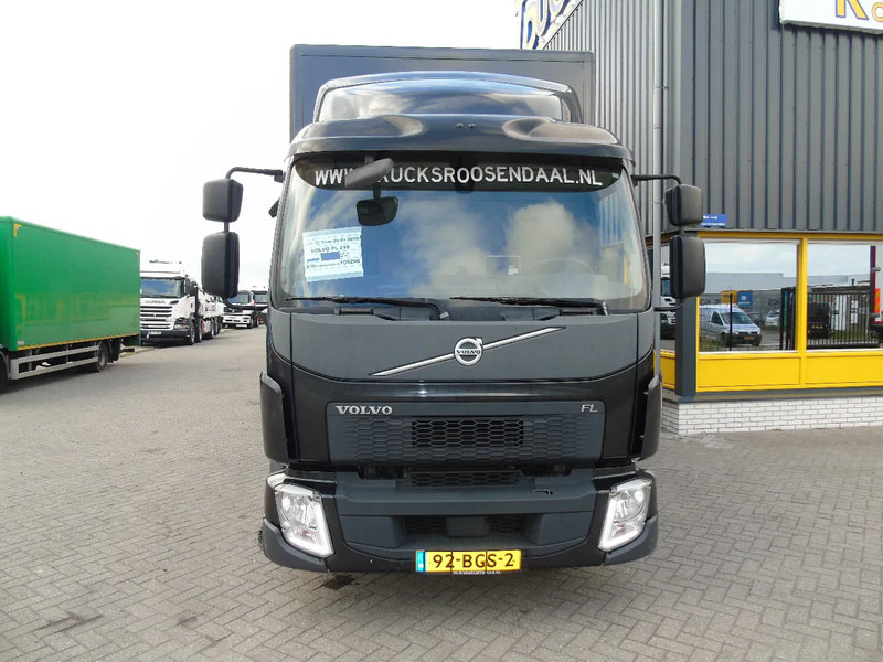 Volvo FL 10.210 + EURO 6 + LIFT - Box truck: picture 5 Volvo FL 10.210 + EURO 6 + LIFT - Box truck: picture 5