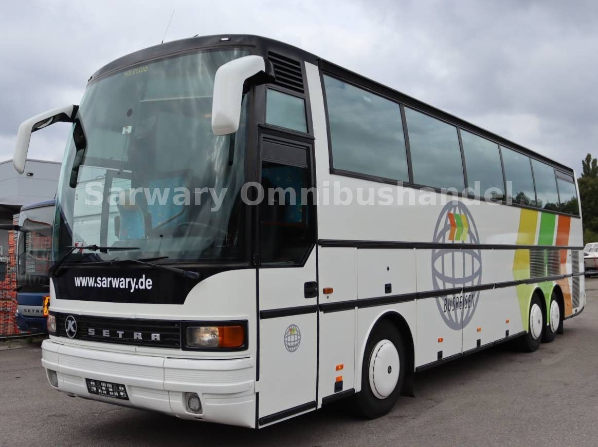 Setra 215 HDH*41 Sitze*VIP*8 Gang*Klima*WC*TV*Clubecke - Coach: picture 2 Setra 215 HDH*41 Sitze*VIP*8 Gang*Klima*WC*TV*Clubecke - Coach: picture 2