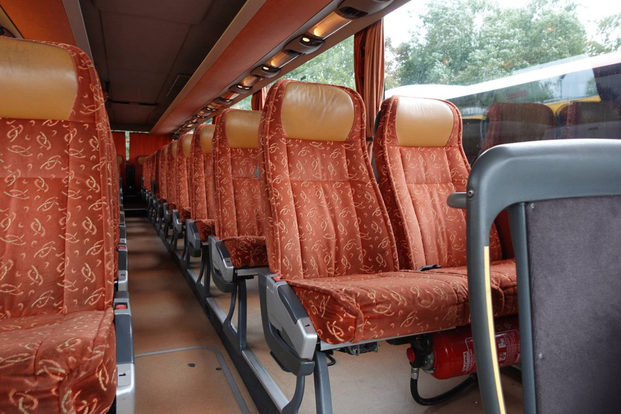 Coach Setra 415 GT-HD *Klima*WC*Euro3*Analog Tacho: picture 23 Coach Setra 415 GT-HD *Klima*WC*Euro3*Analog Tacho: picture 23