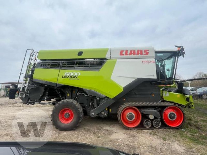 CLAAS Lexion 6800 TT - Combine harvester: picture 1 CLAAS Lexion 6800 TT - Combine harvester: picture 1