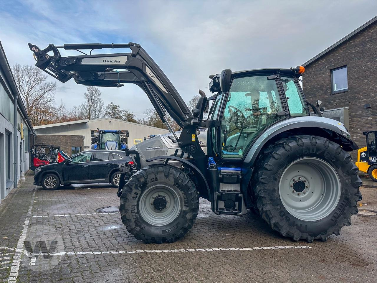 Farm tractor Lamborghini R 6.140.4: picture 10