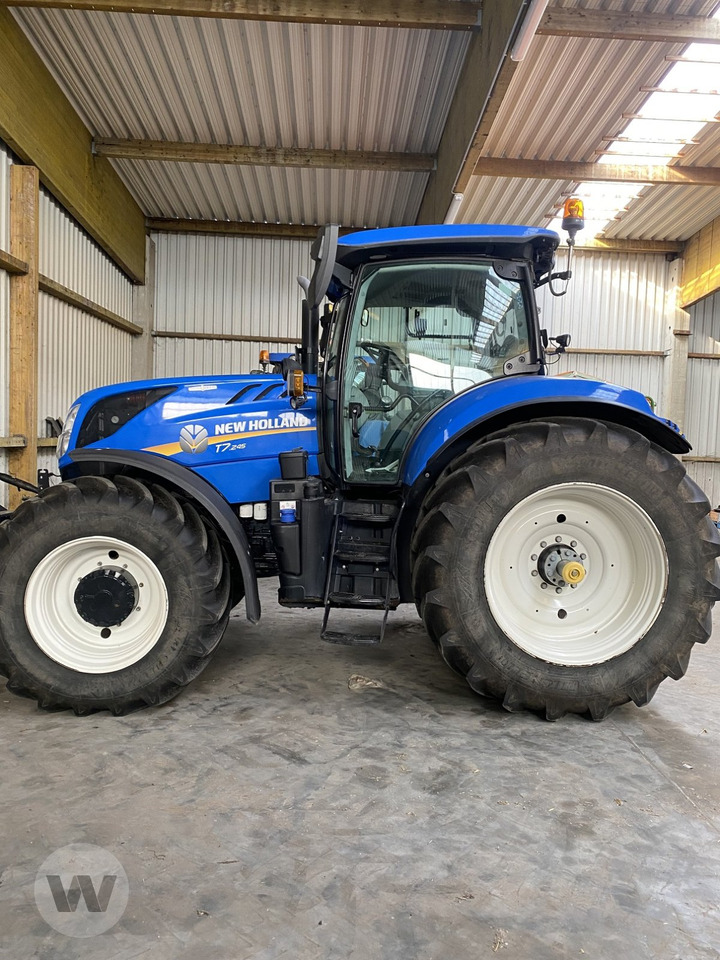 New Holland T 7.245 AC StageV - Farm tractor: picture 1 New Holland T 7.245 AC StageV - Farm tractor: picture 1