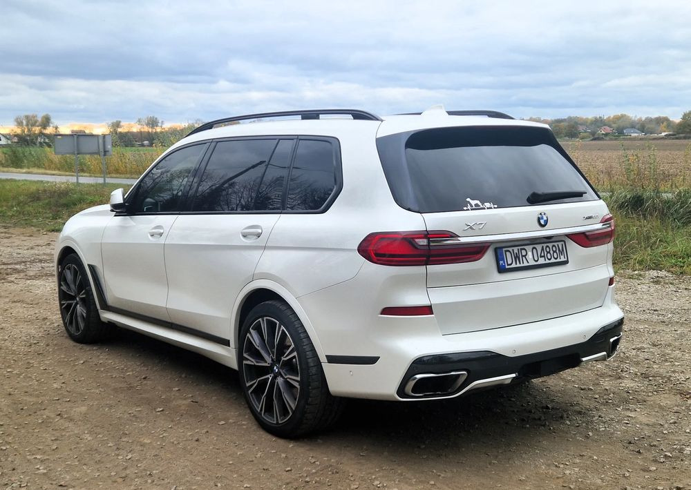 BMW X7 M50i sport - SUV: picture 5 BMW X7 M50i sport - SUV: picture 5