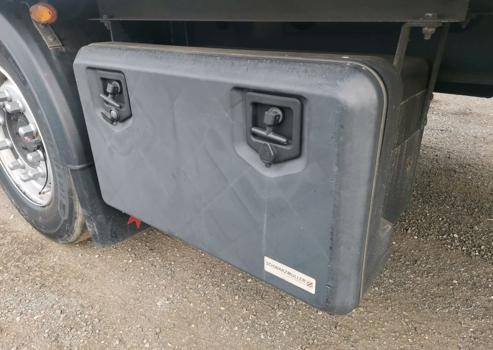 Leasing of Schwarzmuller STANDARD Schwarzmuller STANDARD: picture 11 Leasing of Schwarzmuller STANDARD Schwarzmuller STANDARD: picture 11