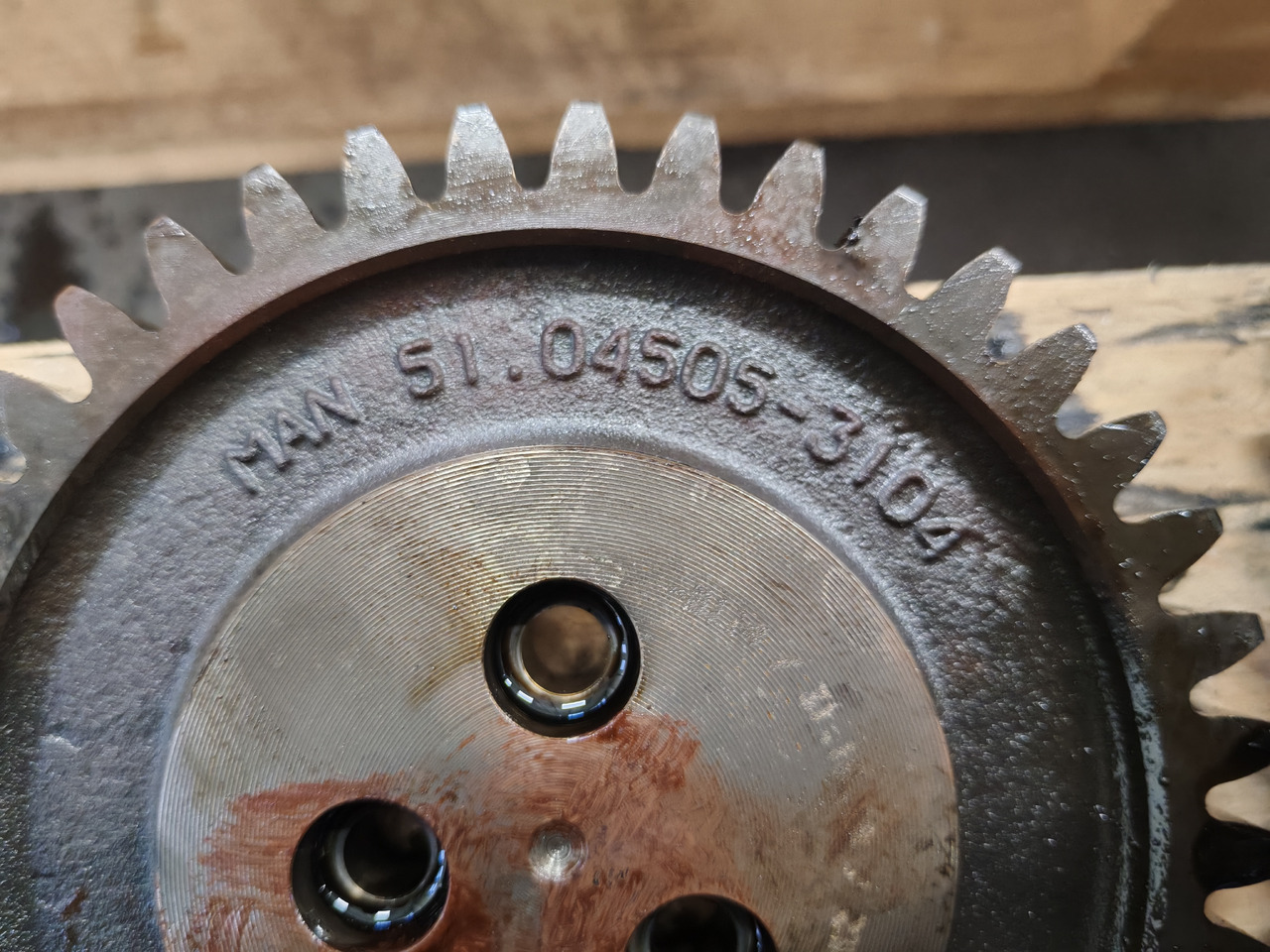 MAN TGS TGX EURO 6 / D2676LF / TIMMING WHEELS SET - Engine and parts: picture 3 MAN TGS TGX EURO 6 / D2676LF / TIMMING WHEELS SET - Engine and parts: picture 3