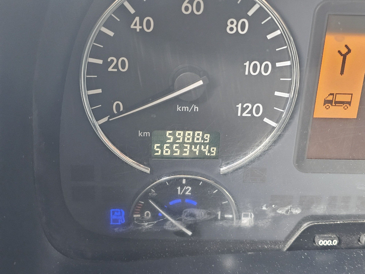 MERCEDES-BENZ ACTROS MP3/ OM501LA V6 / COMPLETE ENGINE / TOP CONDITION: 565k KM!! - Engine: picture 5 MERCEDES-BENZ ACTROS MP3/ OM501LA V6 / COMPLETE ENGINE / TOP CONDITION: 565k KM!! - Engine: picture 5