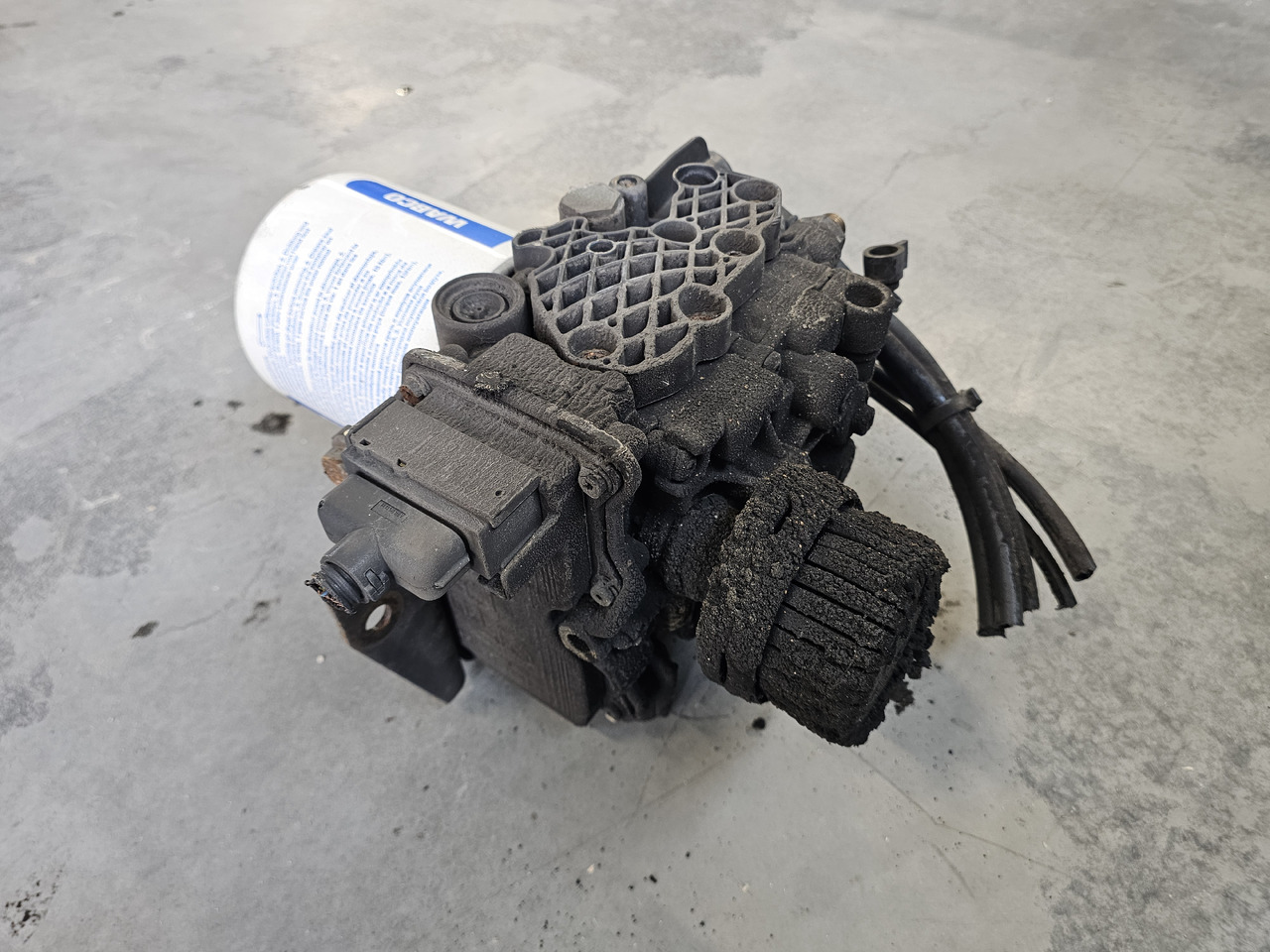 MERCEDES-BENZ ATEGO EURO 6 / AIR DRYIER / A0014460164 - Valve: picture 2 MERCEDES-BENZ ATEGO EURO 6 / AIR DRYIER / A0014460164 - Valve: picture 2