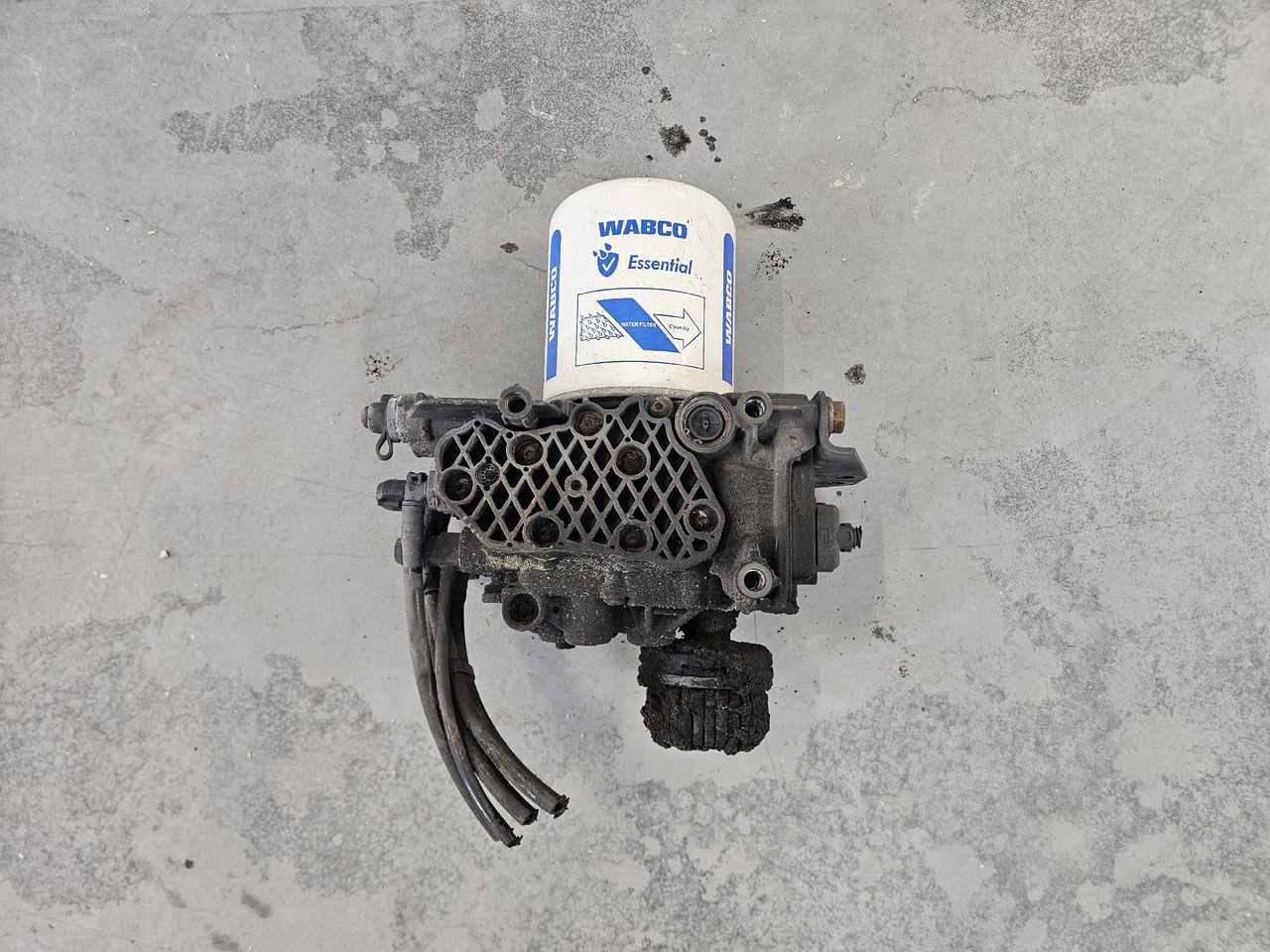 MERCEDES-BENZ ATEGO EURO 6 / AIR DRYIER / A0014460164 - Valve: picture 1 MERCEDES-BENZ ATEGO EURO 6 / AIR DRYIER / A0014460164 - Valve: picture 1