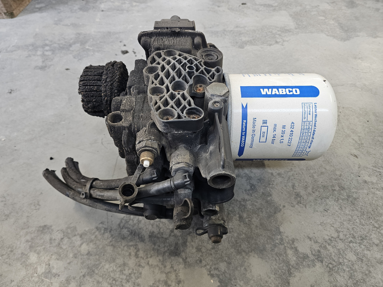 MERCEDES-BENZ ATEGO EURO 6 / AIR DRYIER / A0014460164 - Valve: picture 3 MERCEDES-BENZ ATEGO EURO 6 / AIR DRYIER / A0014460164 - Valve: picture 3