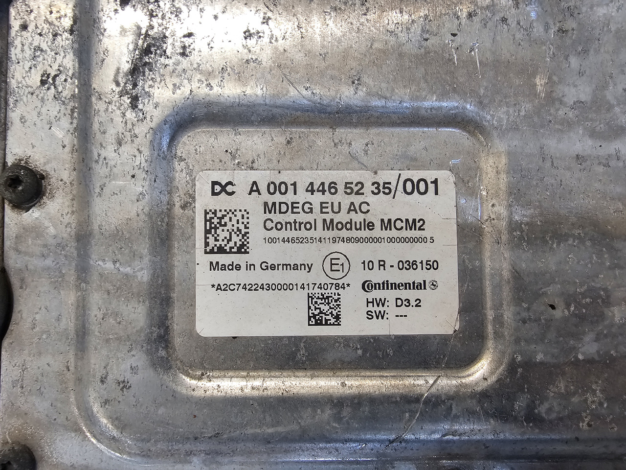 MERCEDES-BENZ ATEGO EURO 6 / OM936 / ENGINE ECU / A0014465235 - ECU: picture 4 MERCEDES-BENZ ATEGO EURO 6 / OM936 / ENGINE ECU / A0014465235 - ECU: picture 4