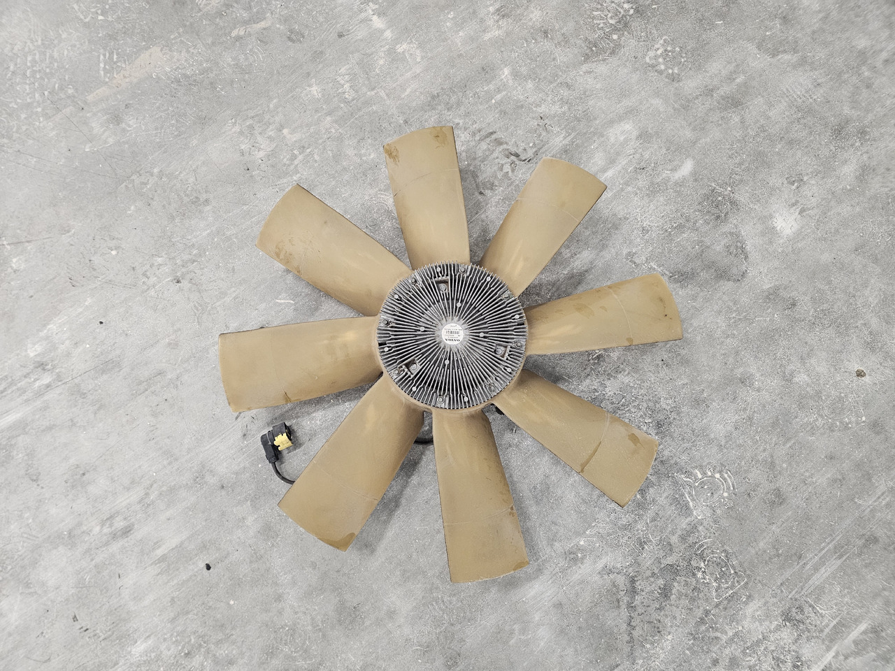 VOLVO FH FM FMX EURO 6 / VISCO FAN / 21990515 - Fan: picture 2 VOLVO FH FM FMX EURO 6 / VISCO FAN / 21990515 - Fan: picture 2