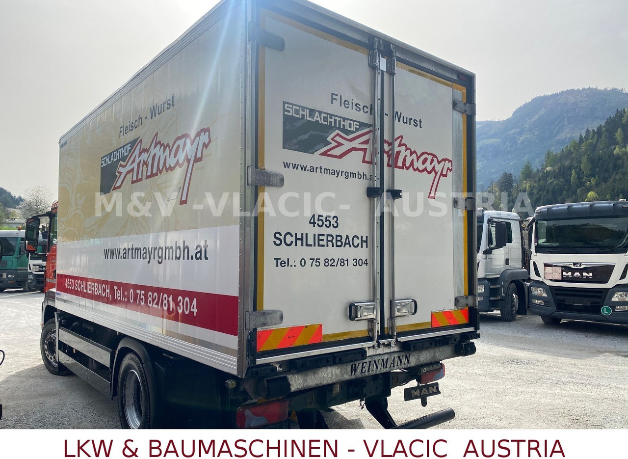 Refrigerator truck MAN 18.320 Kühlkoffer mit Fleischgehänge: picture 14