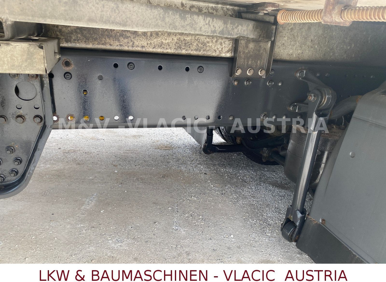 Refrigerator truck MAN 18.320 Kühlkoffer mit Fleischgehänge: picture 12