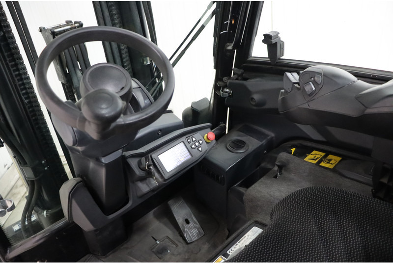 Caterpillar EP16ACN - Electric forklift: picture 2 Caterpillar EP16ACN - Electric forklift: picture 2
