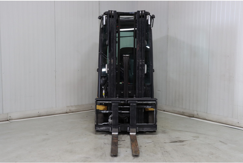 Caterpillar EP16ACN - Electric forklift: picture 3 Caterpillar EP16ACN - Electric forklift: picture 3
